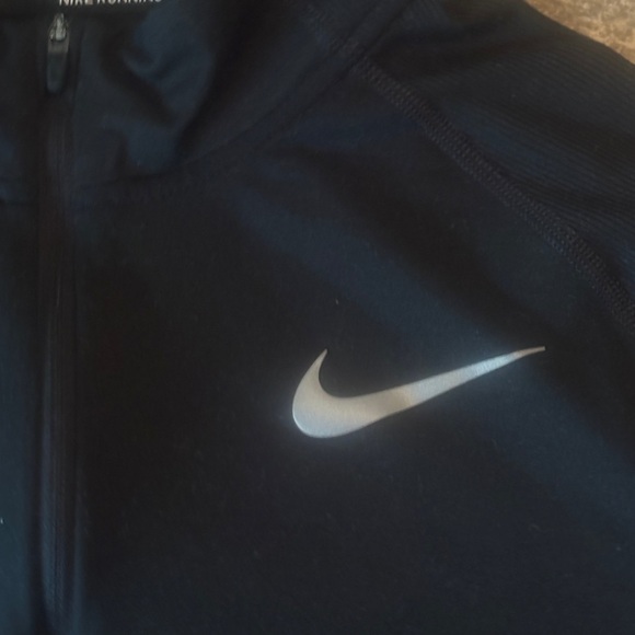 Nike Midnight Black Quarter-Zip Top - Picture 2 of 4